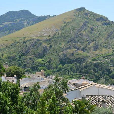 Alojamiento Cazorla Deluxe Appartement Buitenkant foto
